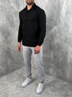 Muška slim fit rebrasta košulja modernog kroja za elegantne i casual kombinacije